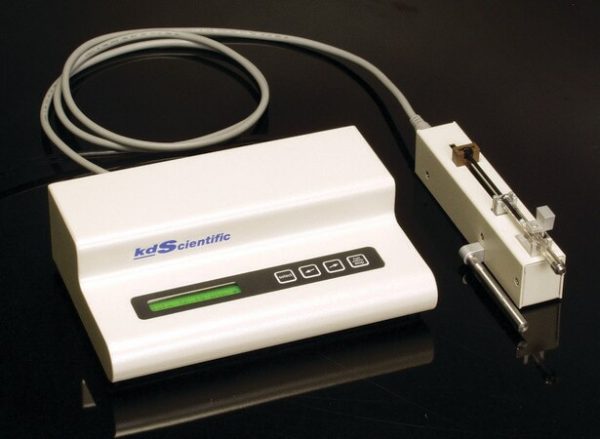 Pousse seringue spécial micro seringue perfusant aspirant mono canal KDS – 310 Plus